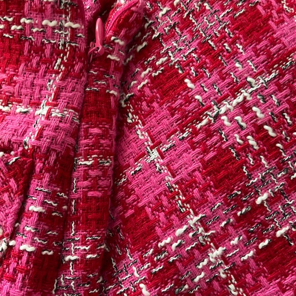 Elegant fuchsia shorts - Picture 4 of 6